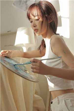 陪他东山再起后，他把婚戒给了小白花已完结版