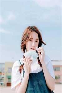 自此梨花空恨雪抖音