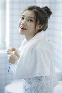 月寄相思雪覆痕抖音热门