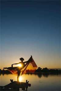 穿越后我摇身一变成太后龙展颜下懿旨后续+全文