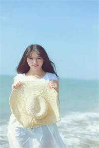 自此梨花空恨雪完整作品