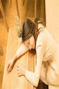 被扫地出门，奶娘入公府成人上人裴定玄柳闻莺无删减+无广告