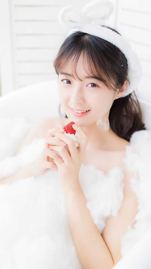 未婚夫在订婚宴玩脱衣纸牌，我让他在公海跳海全文阅读最新