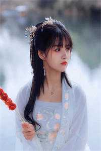 未婚妻和初恋照片被爆出后，我选择校花无删版