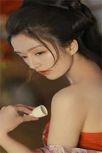 渣男劈腿，嫁闺蜜她爸被日日宠坏全章阅读