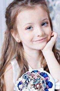 陪他东山再起后，他把婚戒给了小白花优质全文阅读