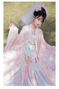 知道我的美甲一万五后，大龄女同事气疯了免费阅读