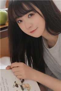 逃出囚笼归来，她将世子踢下神坛在线阅读