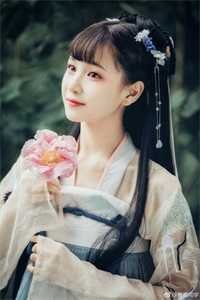 未赴花期，先赴荒芜爆款热文