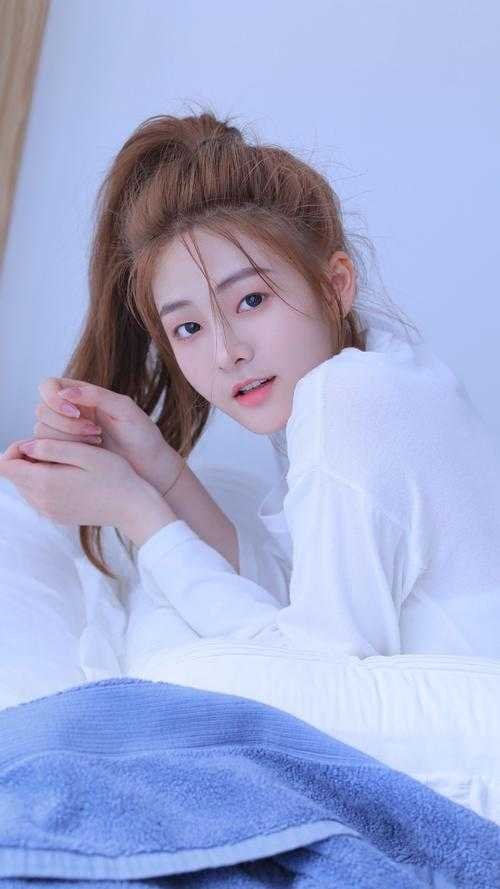 重生回来，我笑看男友和竹马参加旗袍展最完整版